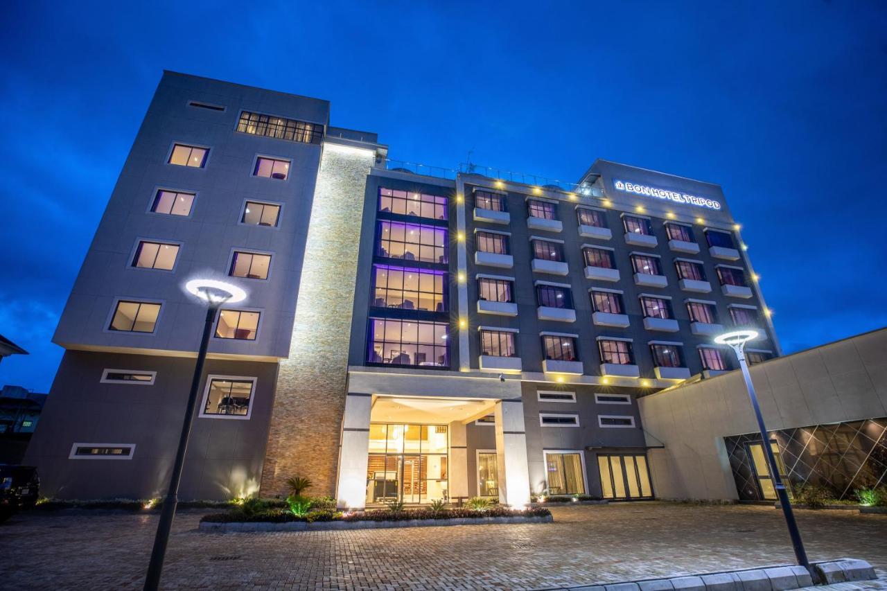 Bon Hotel Tripod Оверри Экстерьер фото
