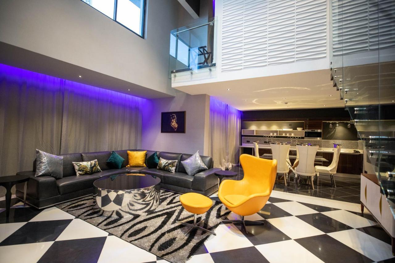 Bon Hotel Tripod Оверри Экстерьер фото