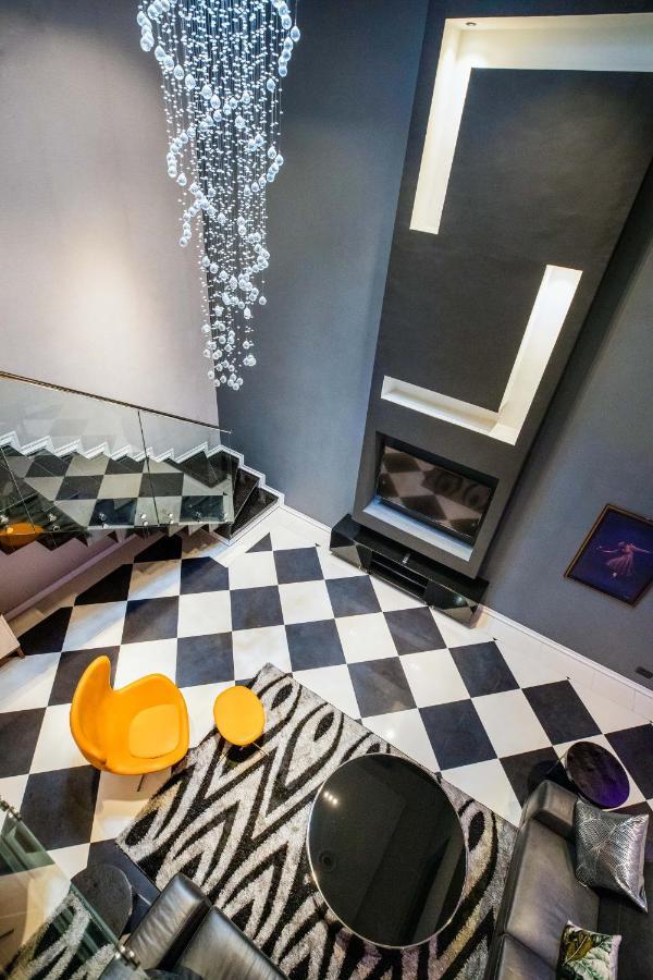 Bon Hotel Tripod Оверри Экстерьер фото